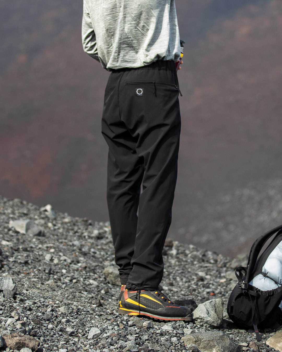AW Hike Pants | 山と道 U.L. HIKE & BACKPACKING