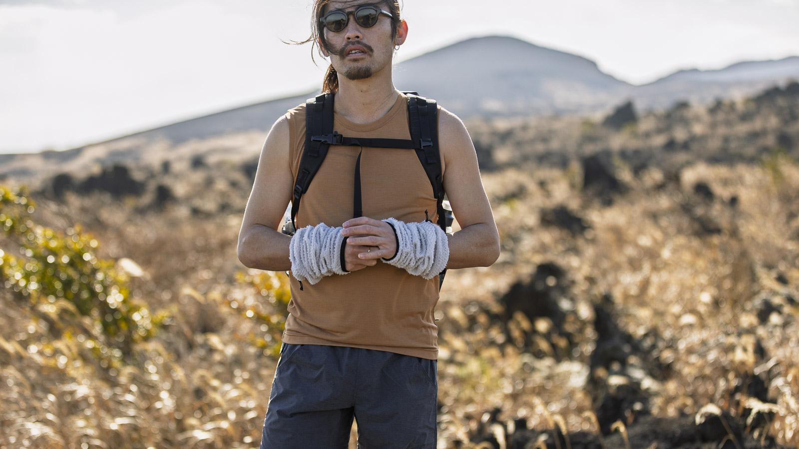 Light Alpha Sleeves | 山と道 U.L. HIKE & BACKPACKING
