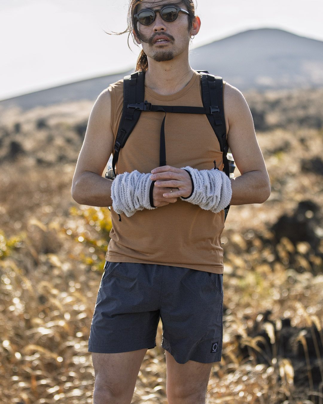 Light Alpha Sleeves | 山と道 U.L. HIKE & BACKPACKING