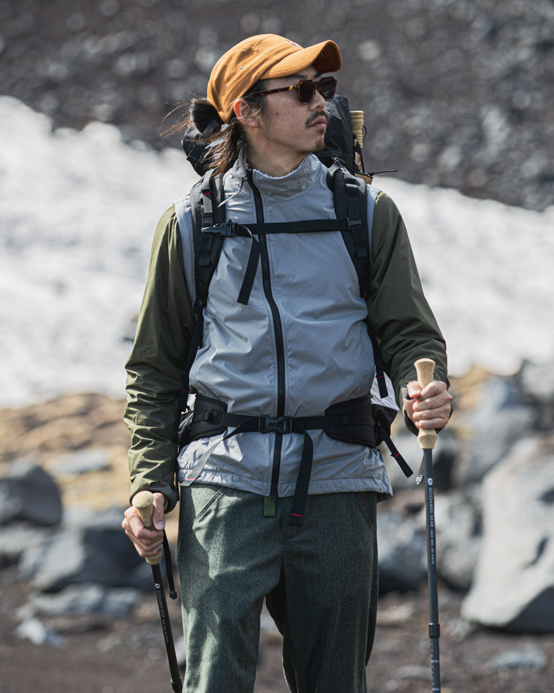 Light Alpha Vest/Jacket | 山と道 U.L. HIKE & BACKPACKING