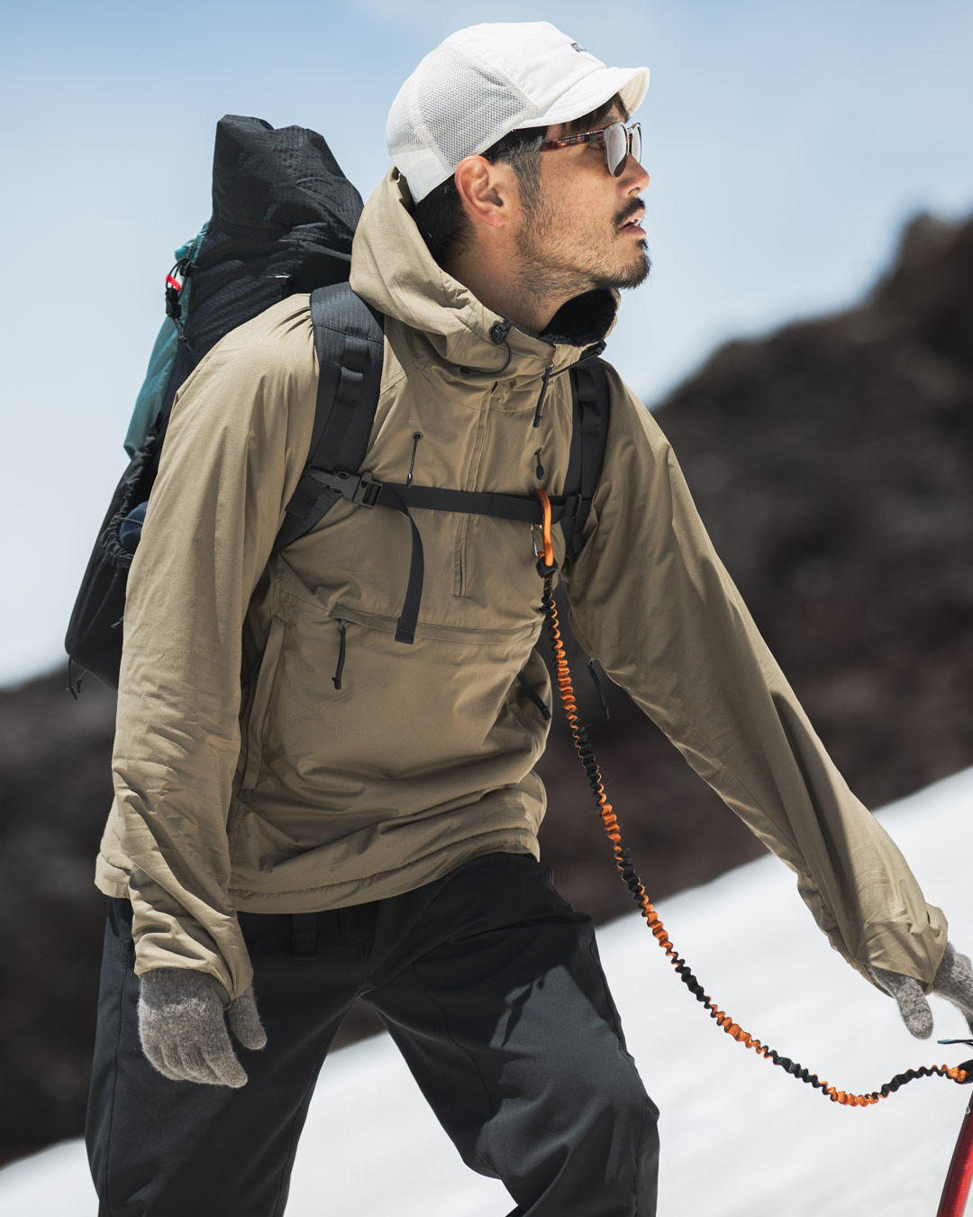 Alpha Anorak | 山と道 U.L. HIKE & BACKPACKING