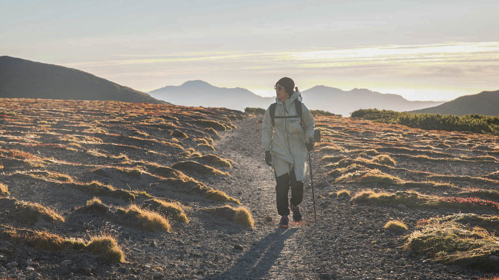 UL All-weather Coat | 山と道 U.L. HIKE & BACKPACKING