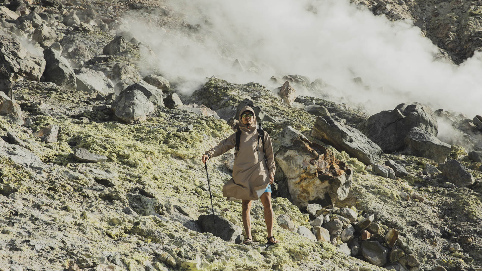 UL All-weather Long Hoody | 山と道 U.L. HIKE & BACKPACKING