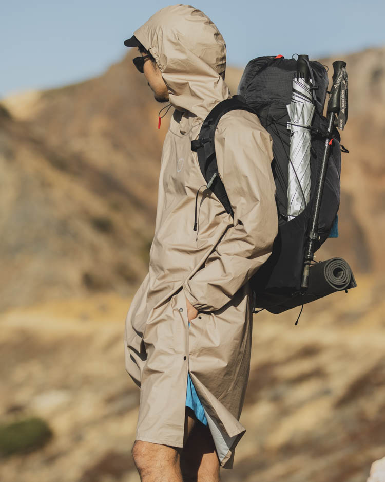 山と道 UL All-weather Jacket ベージュ UL All-weather Jacket | 山と道 U.L. HIKE & BACKPACKING