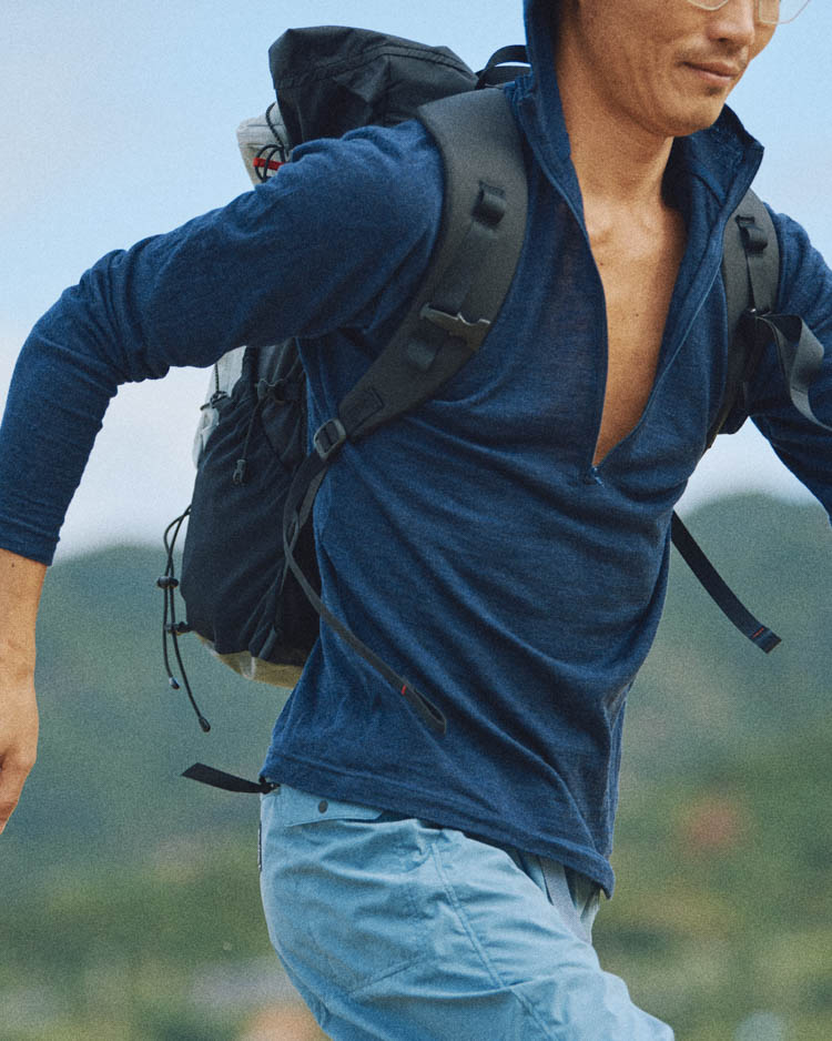 トップス 100% Light Merino Half Zip Hoody 100%Light Merino Half Zip Hoody | 100%ライトメリノハーフジップ