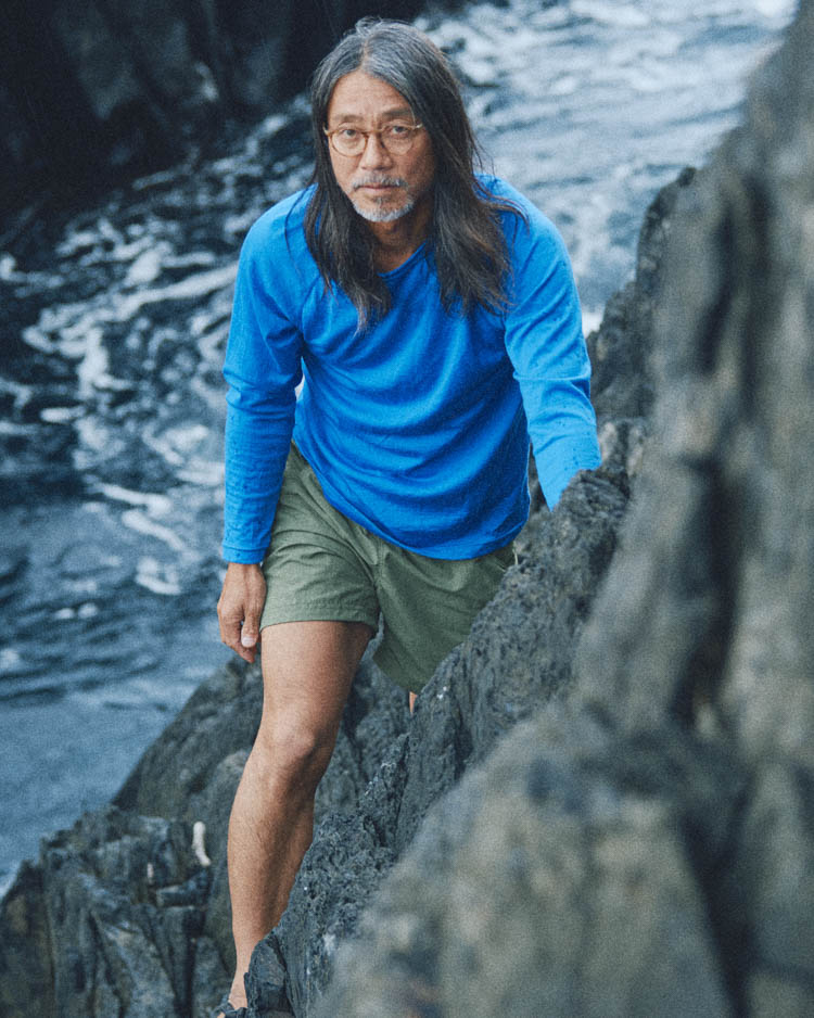 100% Merino Light Long Sleeve C | 山と道 U.L. HIKE & BACKPACKING