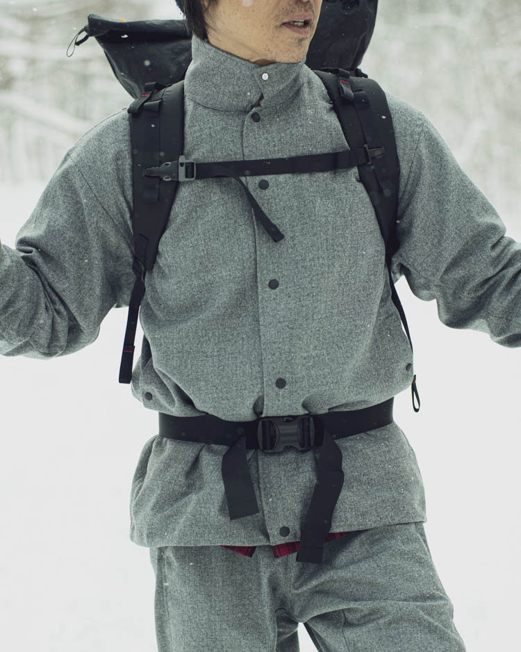 Merino Coach Jacket | 山と道 U.L. HIKE & BACKPACKING