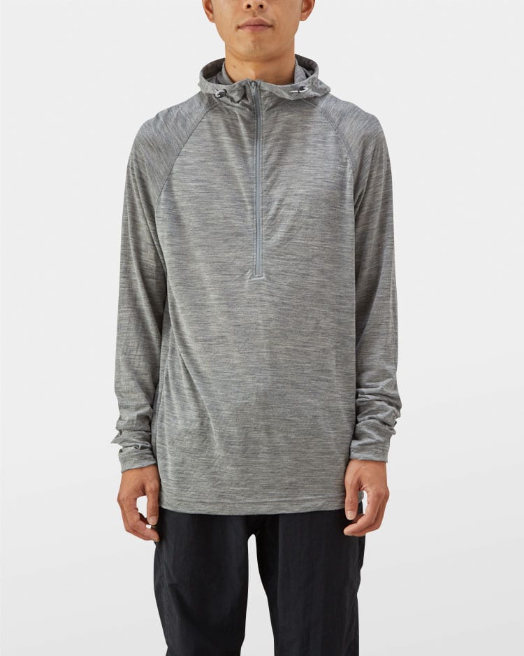 100% Merino Light Hoody | 山と道 U.L. HIKE & BACKPACKING