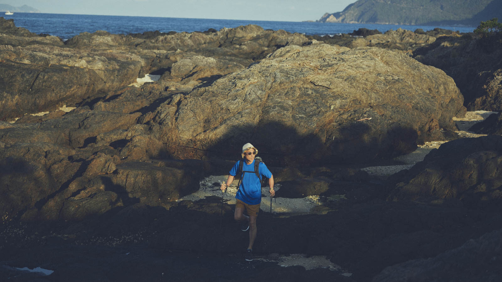 100% Merino LightKangaroo Pocket C | 山と道 U.L. HIKE & BACKPACKING