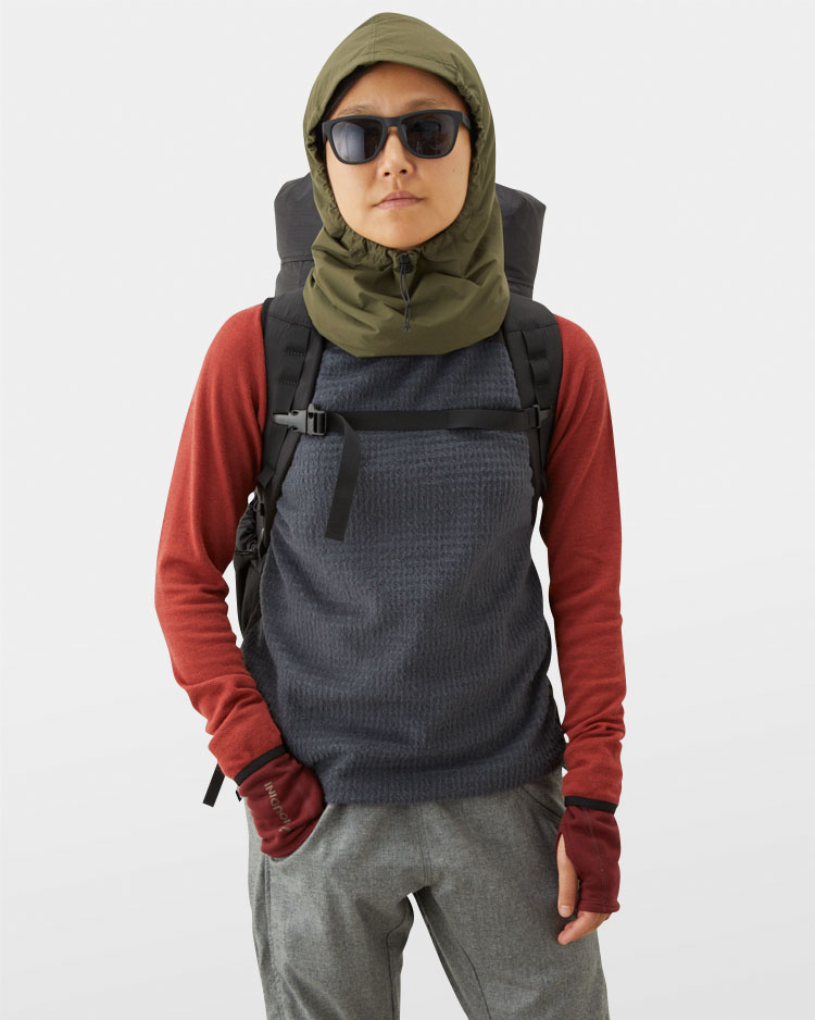 山と道 真新しく Light Alpha Only Hood Olive