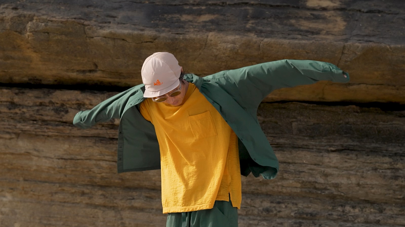 UL Shirt | 山と道 U.L. HIKE & BACKPACKING