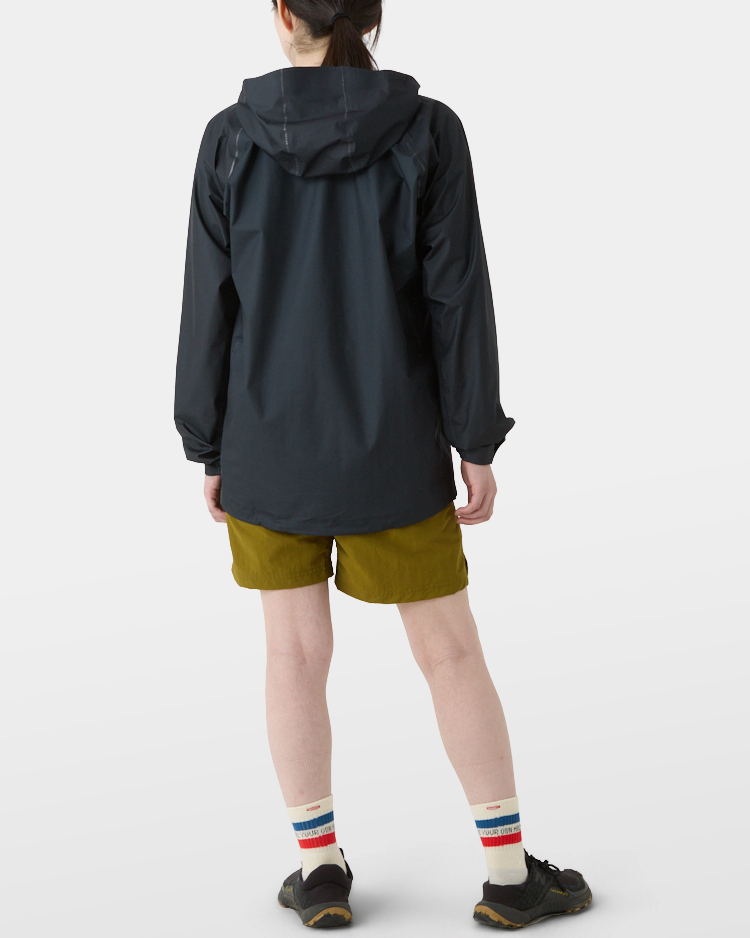 UL All-weather Jacket | 山と道 U.L. HIKE & BACKPACKING