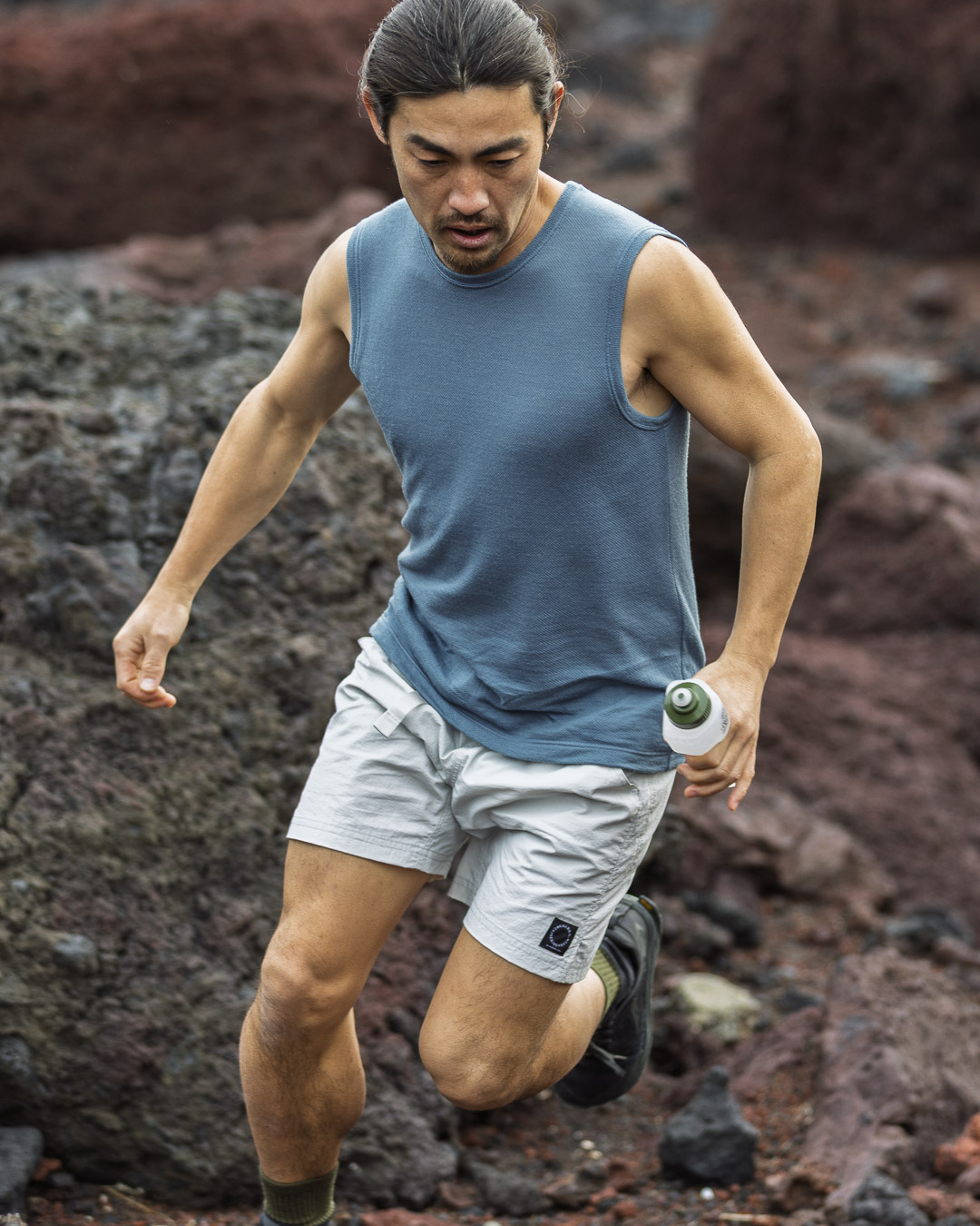 DF Mesh Merino Sleeveless | 山と道 U.L. HIKE & BACKPACKING