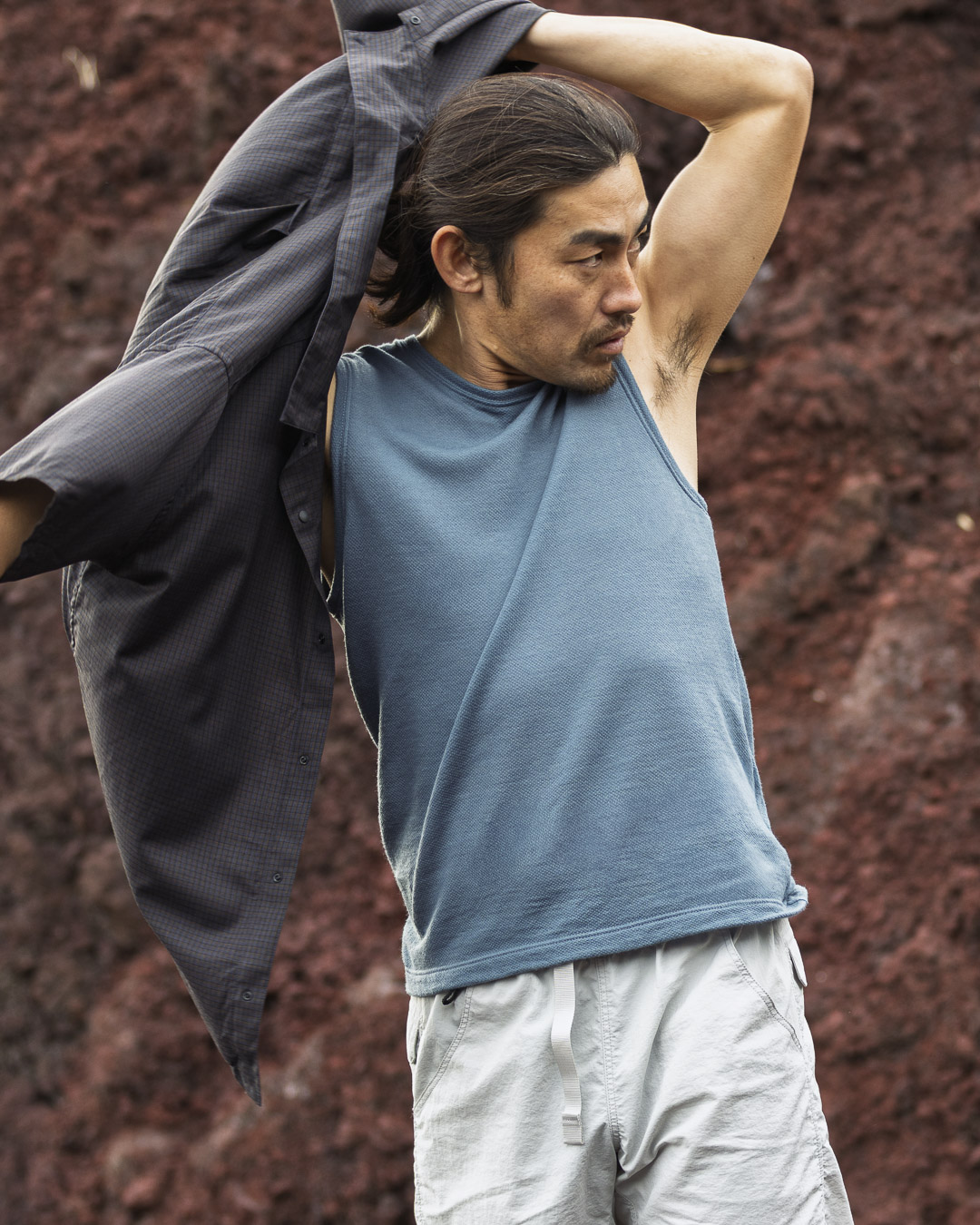 DF Mesh Merino Sleeveless | 山と道 U.L. HIKE & BACKPACKING