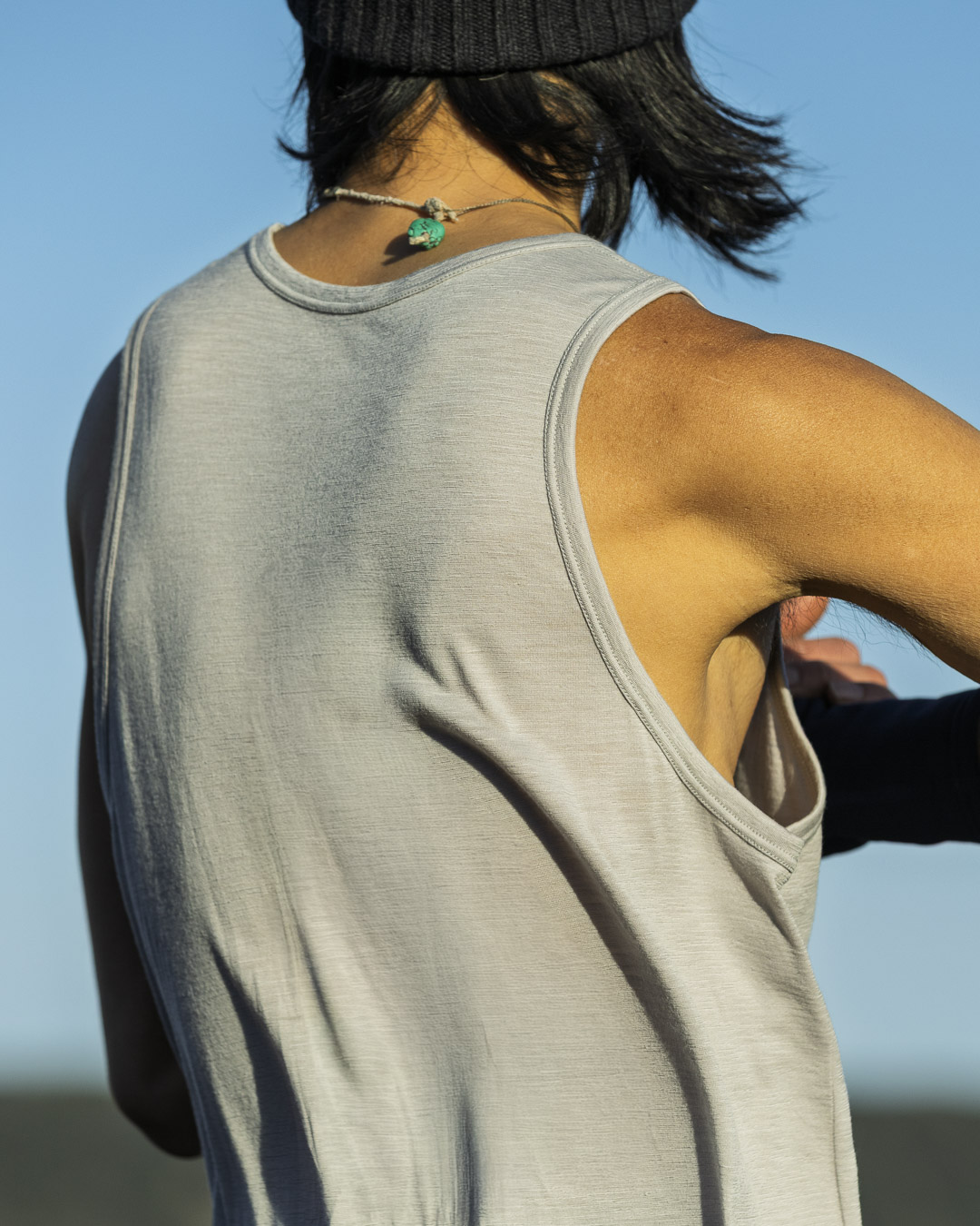 100% Light Merino Tank Top | 山と道 U.L. HIKE & BACKPACKING