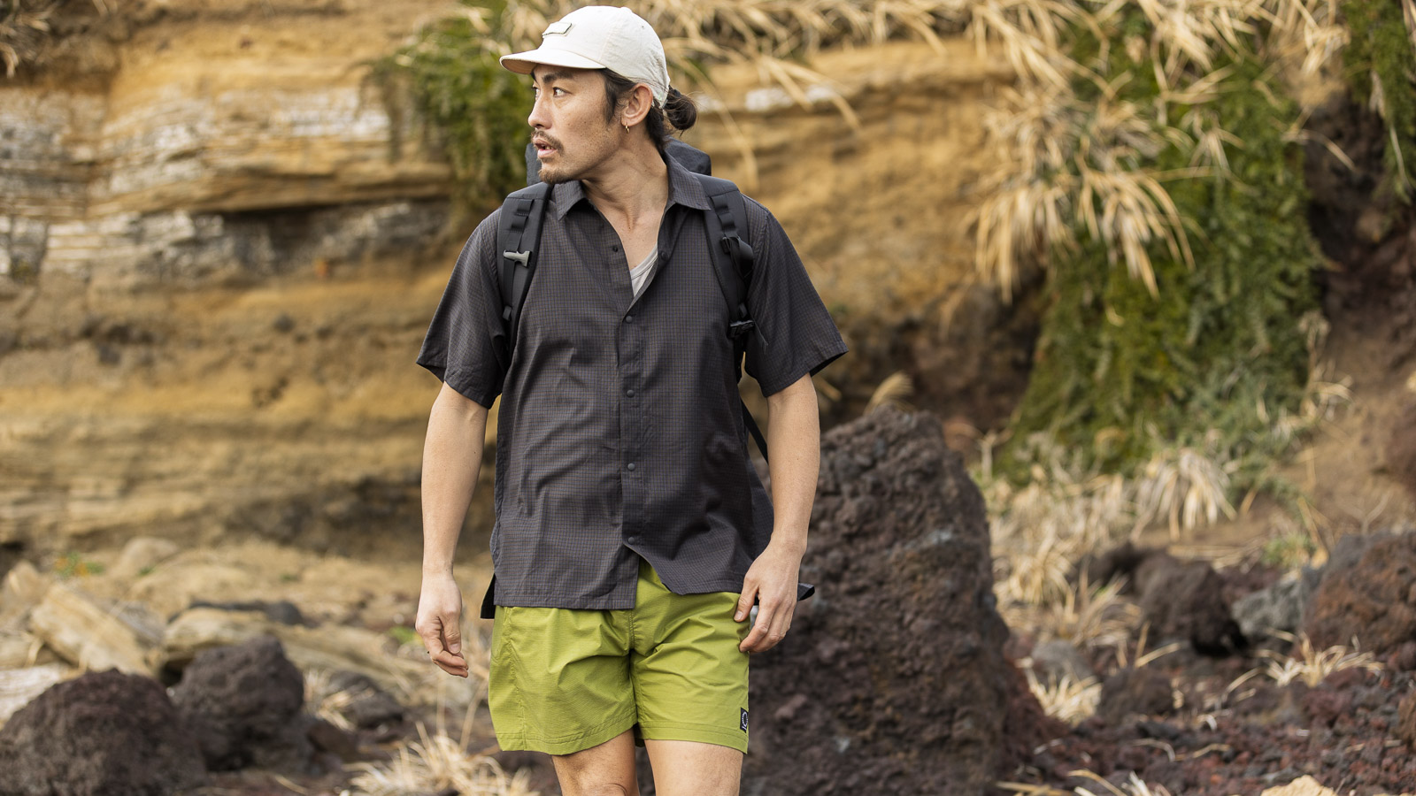 Merino Short Sleeve Shirt | 山と道 U.L. HIKE & BACKPACKING