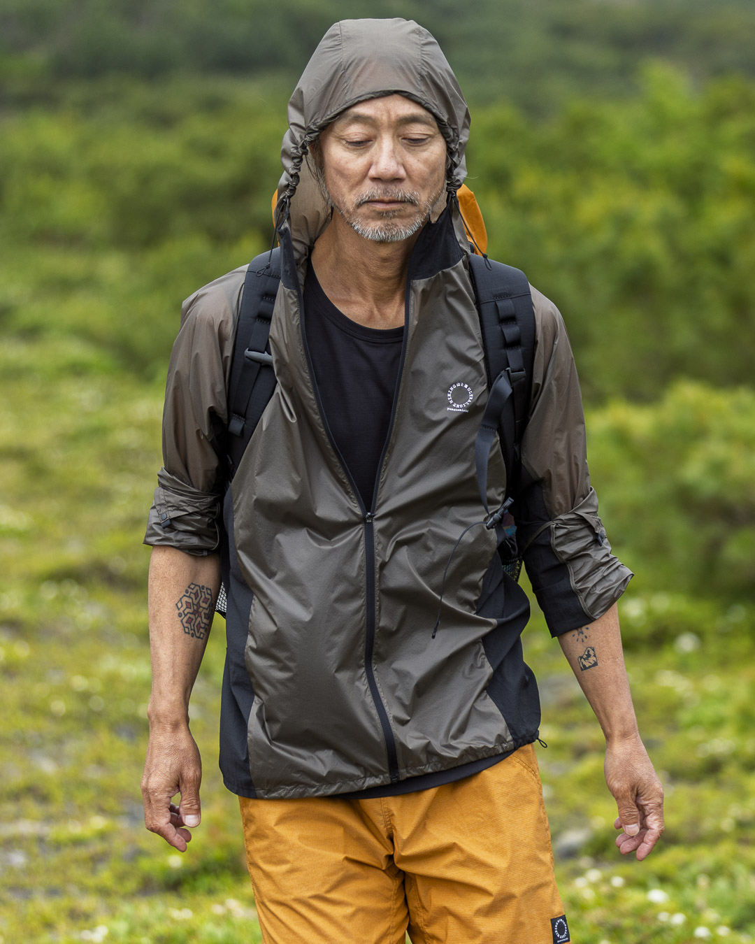 Wind Zip Hoody | 山と道 U.L. HIKE & BACKPACKING