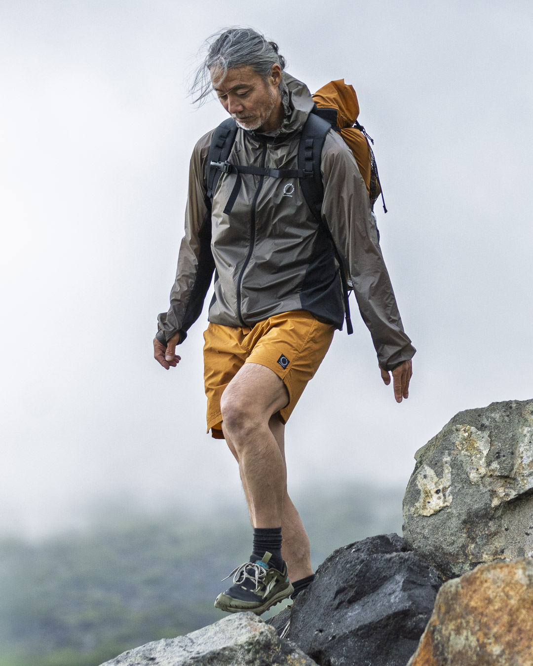 Wind Zip Hoody | 山と道 U.L. HIKE & BACKPACKING